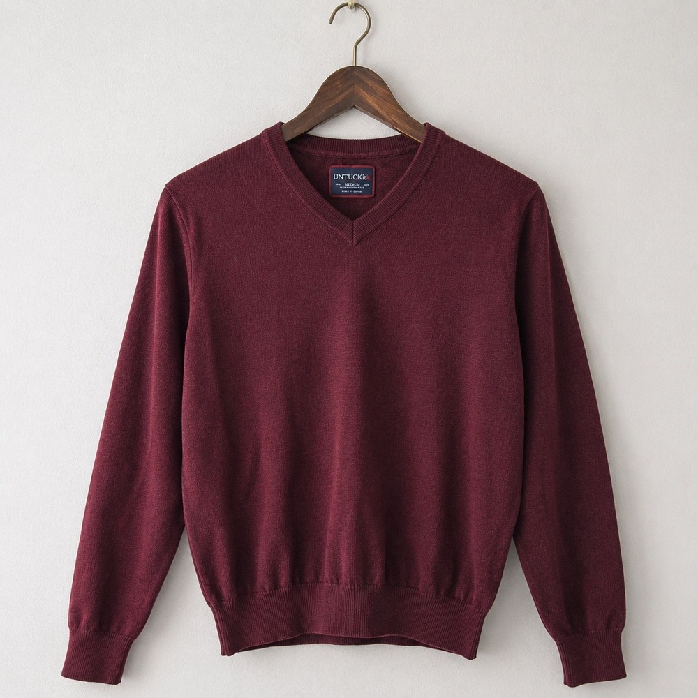 UNTUCKit V-Neck Sweater Mens Medium Burgundy Solid 100% Merino Wool Classic Knit
